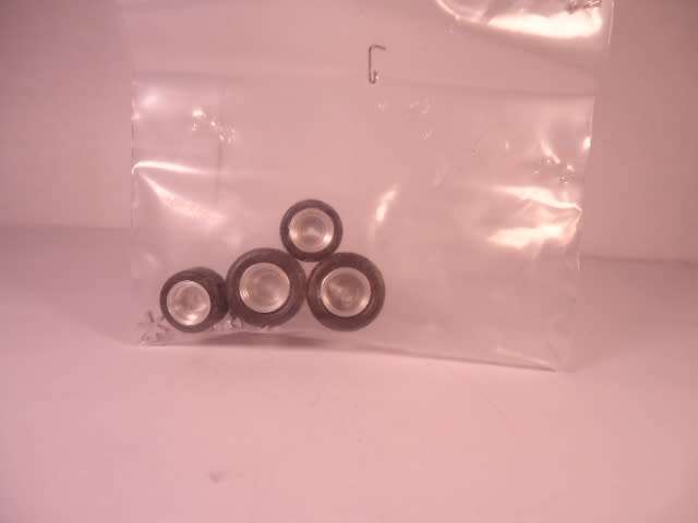 FDS Automodelli - Alfa Romeo 183 T 1983 - #115 - Unbuilt White Metal Kit