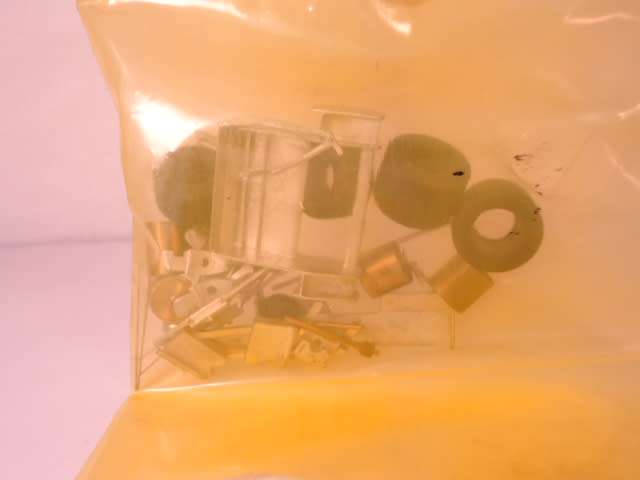 Tameo Kits - Alfa Romeo 1484 T GP Italia, 1984 - #TMK12 - Unbuilt White Metal Kit