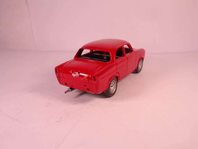 Tron Kits - Alfa Romeo Giulietta TI Berlina/Saloon 1957 - #P56 - 90% built Resin Kit
