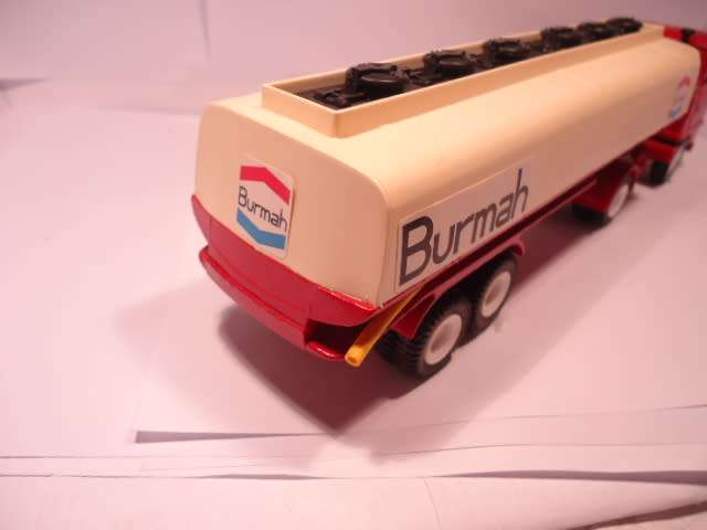 Dinky Toys - Foden Fuel Tanker  - Burmah - White Hubs with BlackTank fillers- # 950