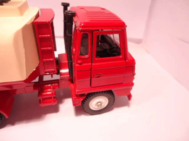 Dinky Toys - Foden Fuel Tanker  - Burmah - White Hubs with BlackTank fillers- # 950