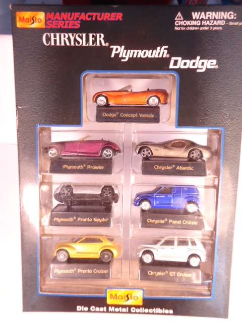 Maisto - Gift set of 7 Models - Chrysler, Plymouth, Dodge