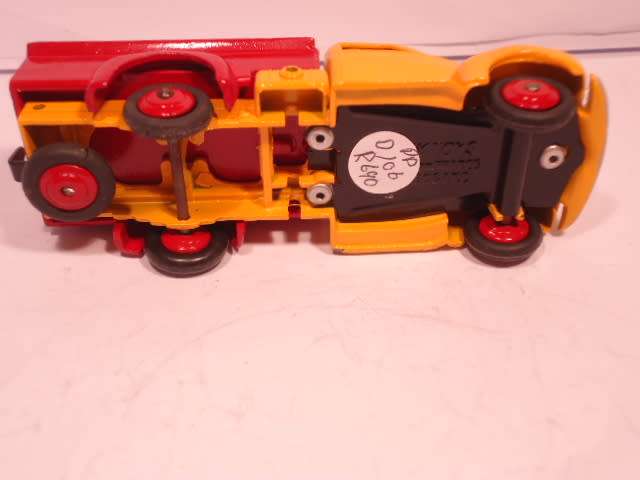 French Dinky - Studebaker Pick Up - # 25P