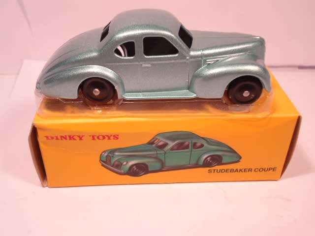 Dinky Toys Atlas - Studebaker Coupe - # 24 O