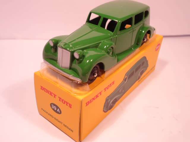 Dinky Toys Atlas - Packard Eight Sedan - # 39 A