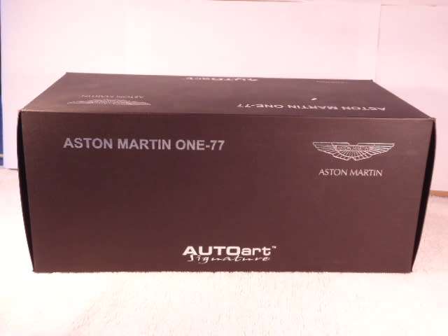 Autoart - Aston Martin ONE-77 - LTD#0091 - Certificate included, Signature Series #70244