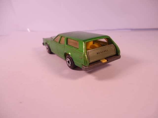 Matchbox Superfast - Cougar Villager #74