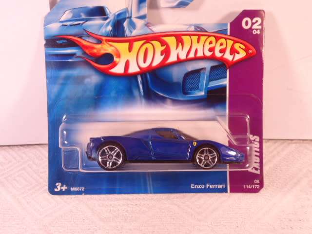 Hotwheels - Lot of 2 Models