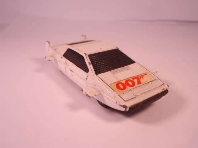 Corgi - 007 Lotus Esprit #60