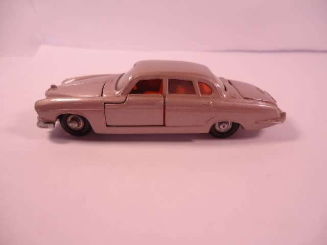 Impy Roadmaster - Jaguar Mk.X. - #10