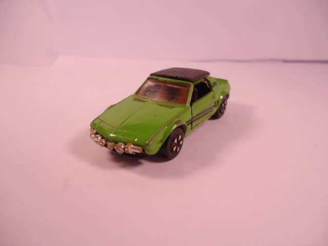 Lot of 4 Models - Summer/Yatming/Playart/China