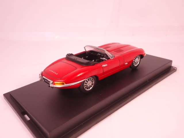 Universal Hobbies - Jaguar E-Type - #461500