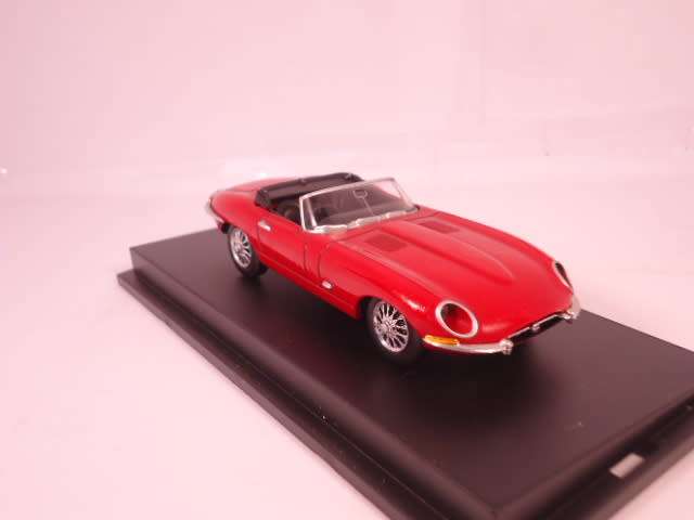 Universal Hobbies - Jaguar E-Type - #461500