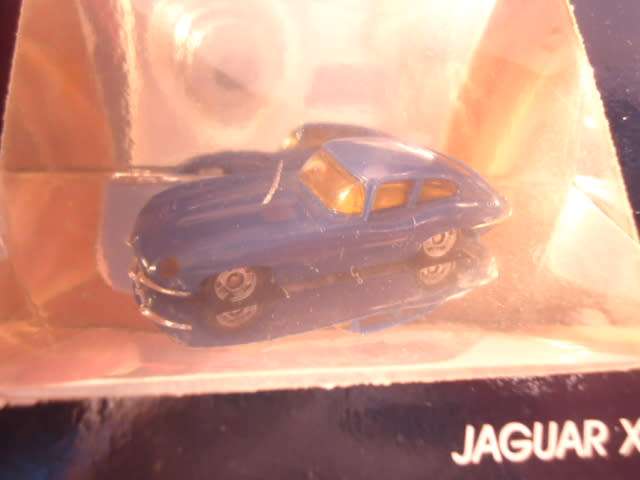 Monogram - Jaguar XKE - 1:87 - Mini Exacts - #2031