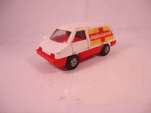 Corgi Whizzwheels - Ambulance - #511