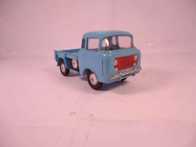 Corgi - Jeep FC-150 - #409-A2