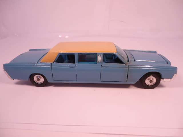 Corgi - Lincoln Continental Executive Limousine - #262-A1