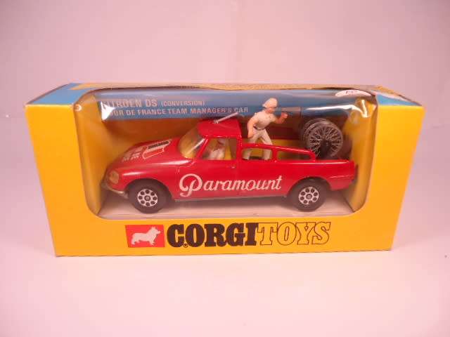 Corgi - Citroen DS (Conversion) - Tour De France Team Manager`s Car - #510-A1