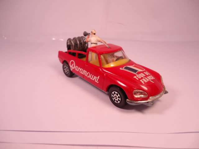 Corgi - Citroen DS (Conversion) - Tour De France Team Manager`s Car - #510-A1
