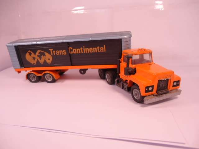 Corgi - Mack Truck - Trans Continental Truck - #1100-B1