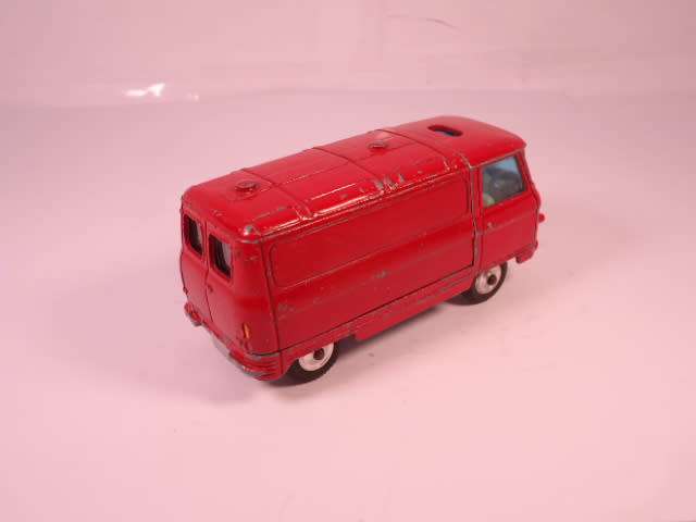 Corgi - Commer Van - #465-A1
