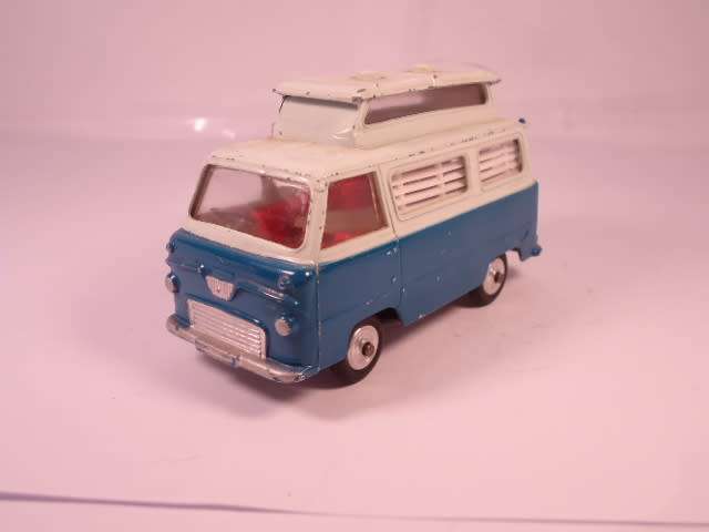 Corgi - Ford Thames Airborne Caravan - #420-A2