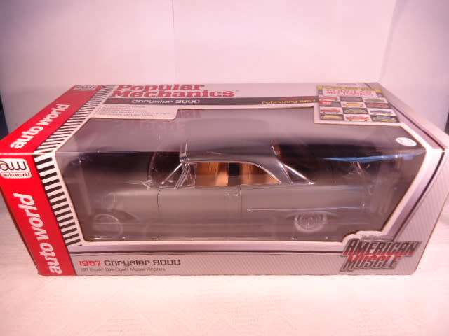 Auto World - ERTL, American Muscle - 1957 Chrysler 300C - #AMM1005/06