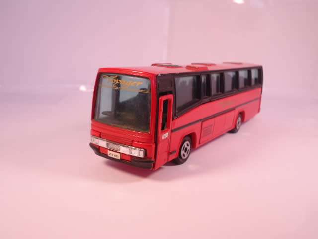 Corgi - Plaxtons Paramount 3500 Bus - Voyager