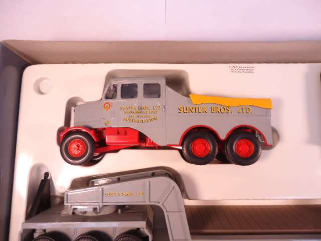 Corgi - Scammel Contractor + 24Wheel Low Loader with boiler - Sunter Bros Ltd - #17602