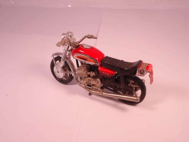Unknown - Kawasaki 750