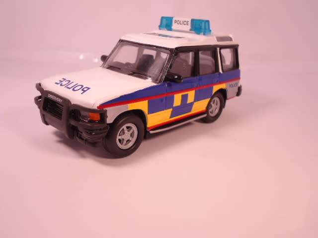 MotorMax/Toy Island - Lot of 2 Police vehicles