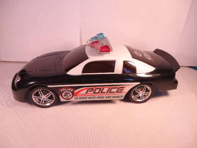Eztec - Police Car - Battery Operated - #40380