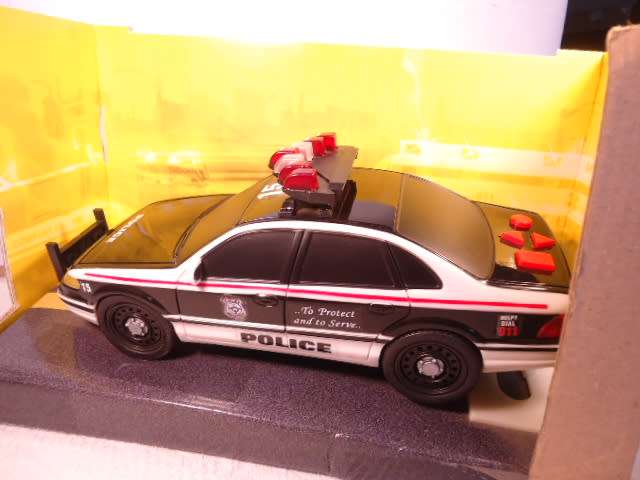 Toy State - Patrol Car - Rush & Rescue - Operational, Battery Operated - #34520