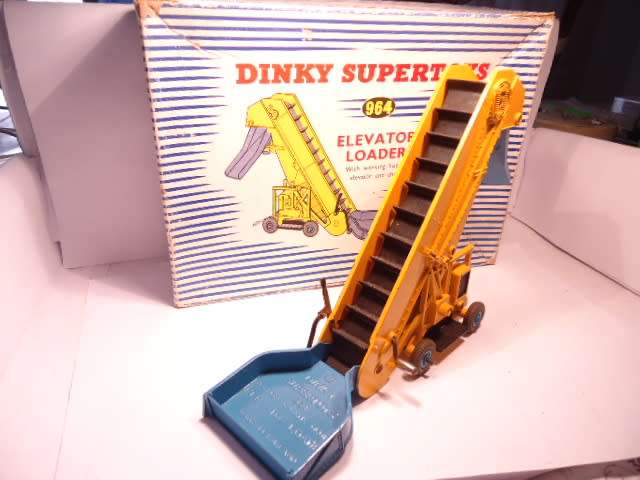 Dinky Toys - Elevator Loaser- # 964