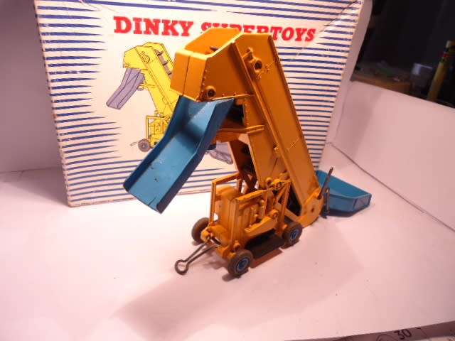 Dinky Toys - Elevator Loaser- # 964