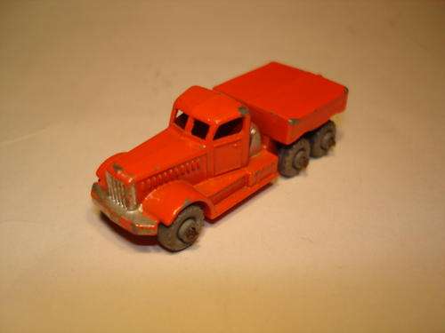 Matchbox Regular Wheels # 15 - Prime Mover