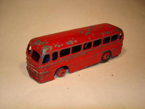 Dinky Toys - # 282 - Duple Roadmaster Leyland Royal Tiger Bus