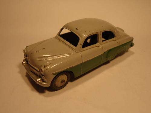 Dinky Toys - # 164 - Vuaxhall Cresta