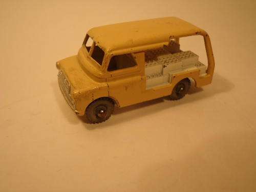 Matchbox Regular Wheels - # 29A - Bedford Milk Truck - GMW