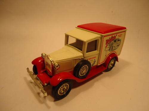Matchbox Models of Yesteryear - Y22A - 1930 Model A Van - Walters Palm Toffee