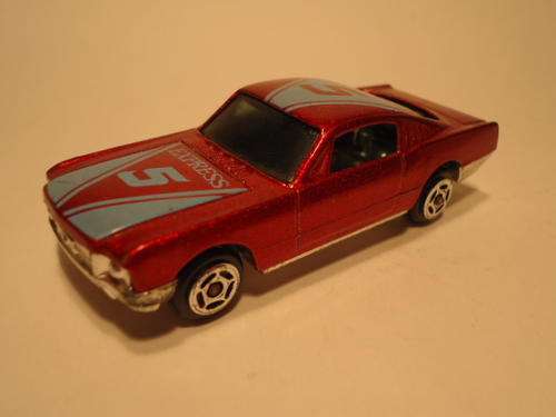 Yatming like - Ford Mustang 1/64 scale