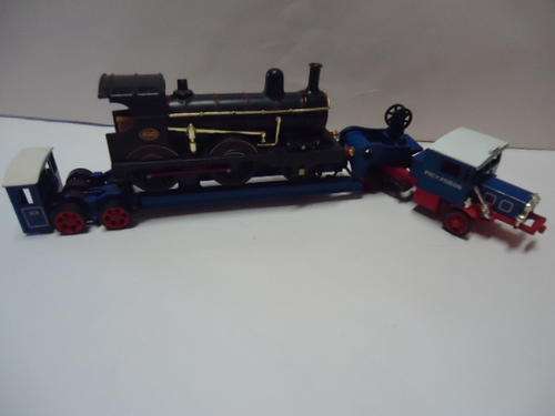 Models of Yedsteryear - YS 16 - Scammell with Locomotive Load