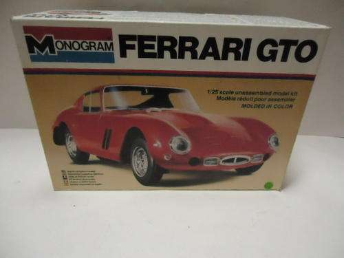 Monogram - # 2244 - Ferrari GTO - Plastic Kit