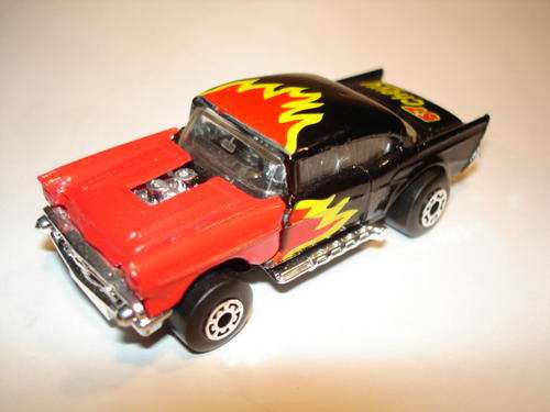 Matchbox #4 - 1957 Chevrolet