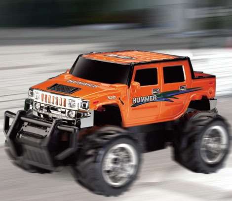 RC HUMMER WITH RECHARGEABLE BATTERY AND CHARGER