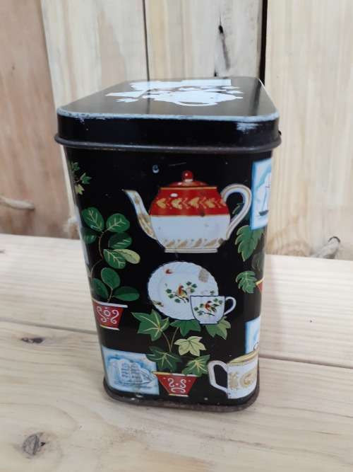 Collectible Tin - Tea, Ships & Plants