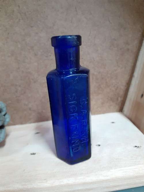 Collectible Glass Poison Bottle - S.A.R. & H.