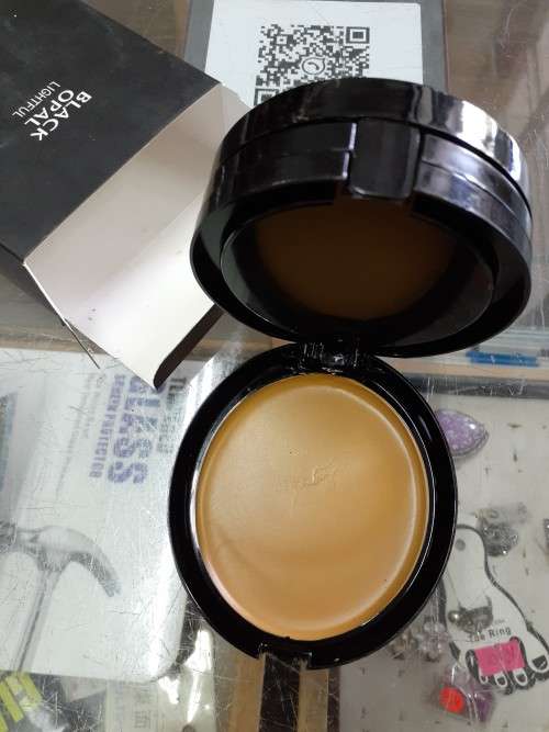 CLEARANCE - Black Opal Lightful Powder Compact 39g