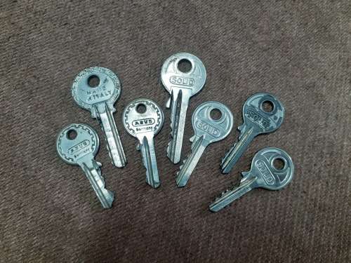 Old Keys - Lot of 7