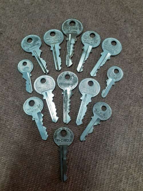 Old Keys - Lot of 13